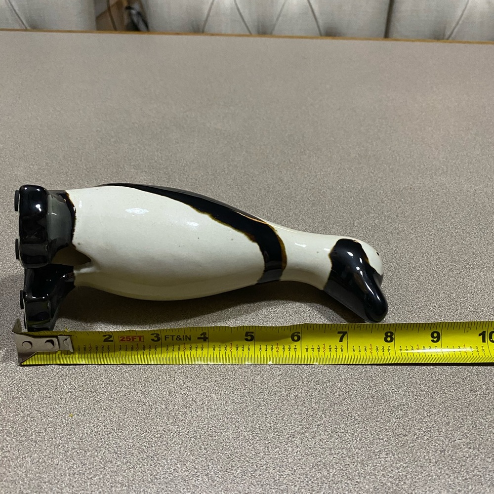 Adorable Penguin Figure - Picture 4 of 4